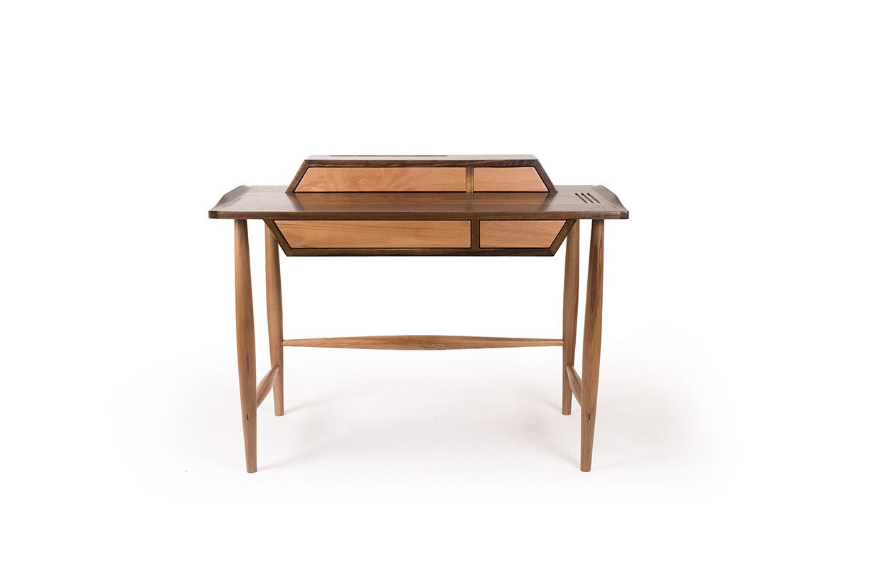 Slender Desk Walnut top – Damj Design